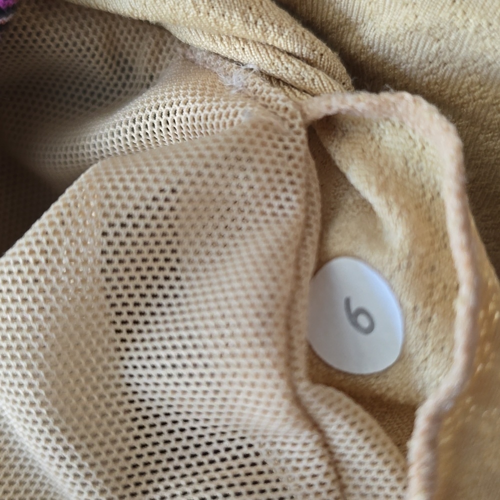 LULULEMON Active Tank - Picture 9 of 15